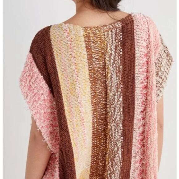 by ANTHROPOLOGIE Textured Poncho BOHO Sweater Top Size Small - Picture 9 of 9